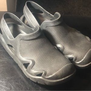 US Parts Crocs a Like Boy Black Rubber Ankle Strap Water Shoes Size 5